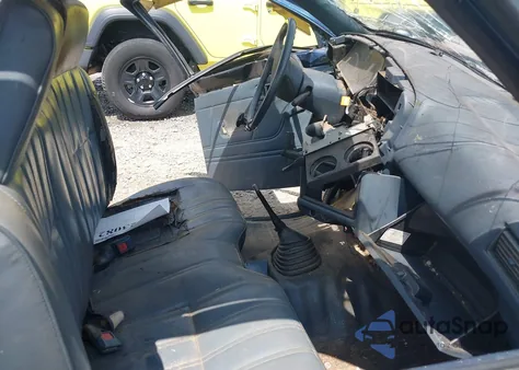 1992 Toyota Pickup 1/2 Ton Short Whlbase Stb z USA, uszkodzony, nr VIN 4TARN81A7NZ046647